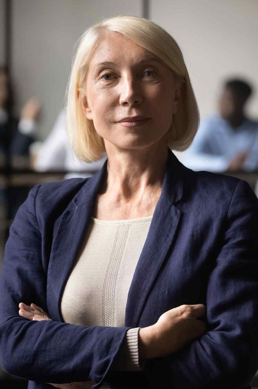 https://gcstechnologie.com/wp-content/uploads/2019/02/team_04-850x1280.jpg