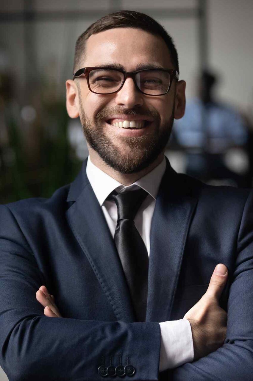 https://gcstechnologie.com/wp-content/uploads/2020/08/team_05-850x1280.jpg
